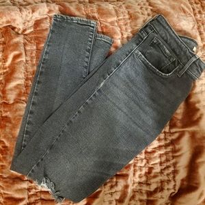 Levi's 721 High Rise skinny distressed jeans  28